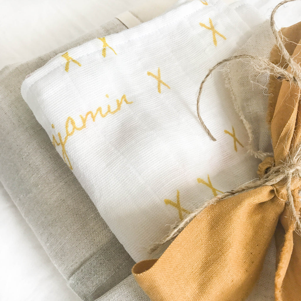 Six reasons our organic baby wrap will top your gift list.